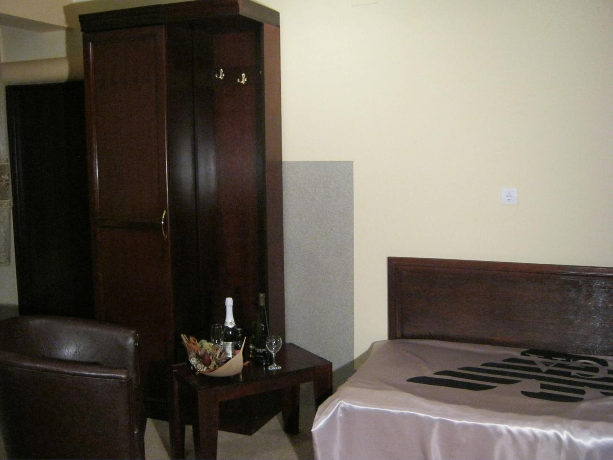 Hotel Vila Mitic Luxx Spa Centar Leskovac  Eksteriør bilde