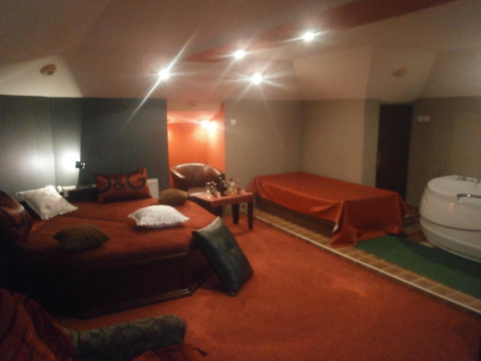 Hotel Vila Mitic Luxx Spa Centar Leskovac  Eksteriør bilde