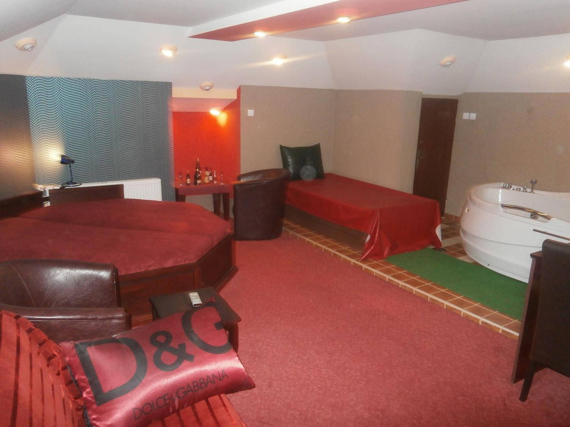 Hotel Vila Mitic Luxx Spa Centar Leskovac  Eksteriør bilde